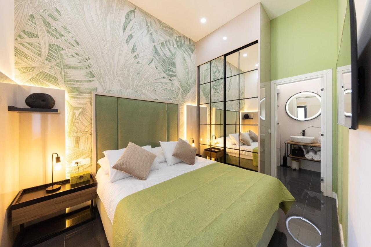 Savannah Apartman *